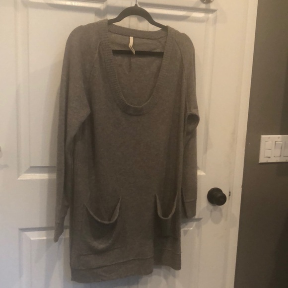 Oonagh by Nanette Lepore Cashmere Sweater Dress - Picture 2 of 14